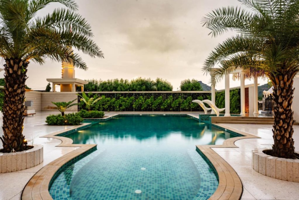 Palm Pool Retreat
